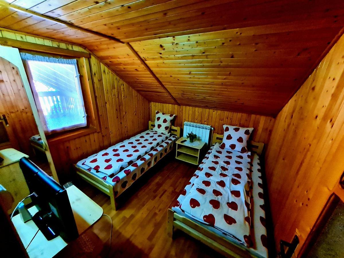 Hotel Pensiunea Sanziana Gran Varadino Esterno foto