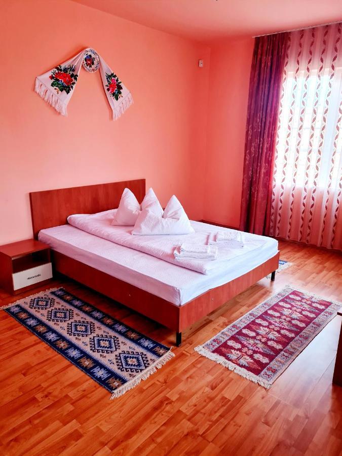 Hotel Pensiunea Sanziana Gran Varadino Esterno foto